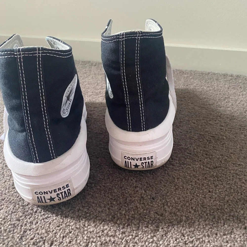 Converse All*STAR Chuck Taylor Hight Top Shoe - Picture 2 of 6